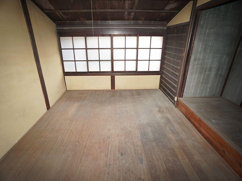 detached 岡山県玉野市日比５丁目 地図を見る