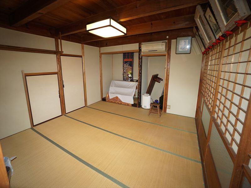 detached 岡山県玉野市滝 地図を見る