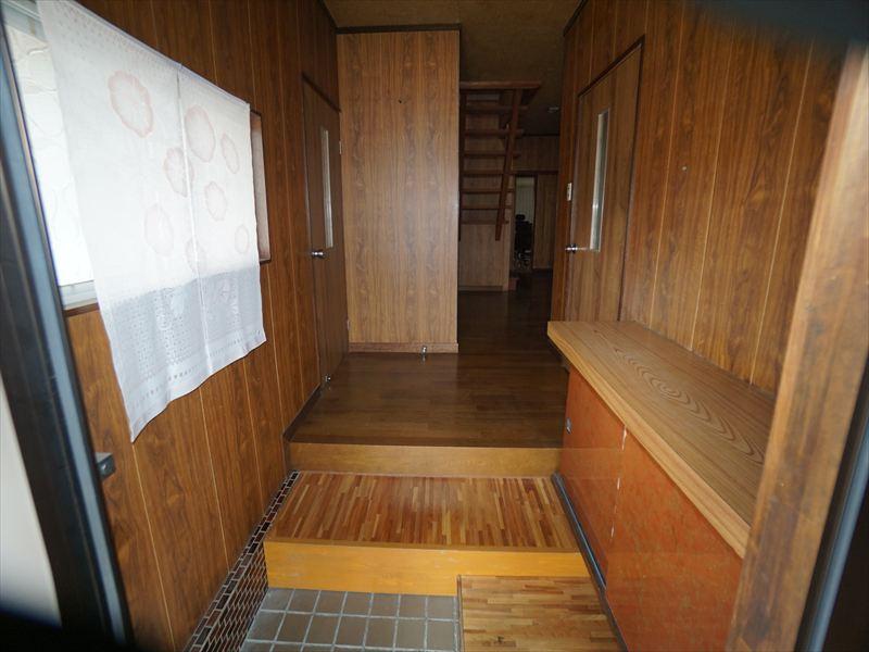 detached 岡山県玉野市長尾 地図を見る