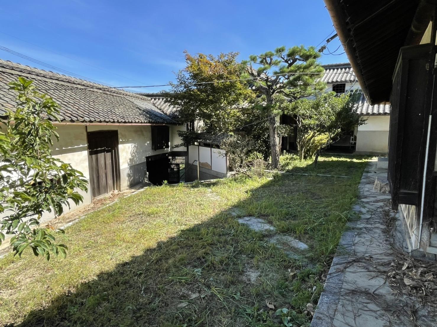 detached 岡山県小田郡矢掛町横谷 地図を見る