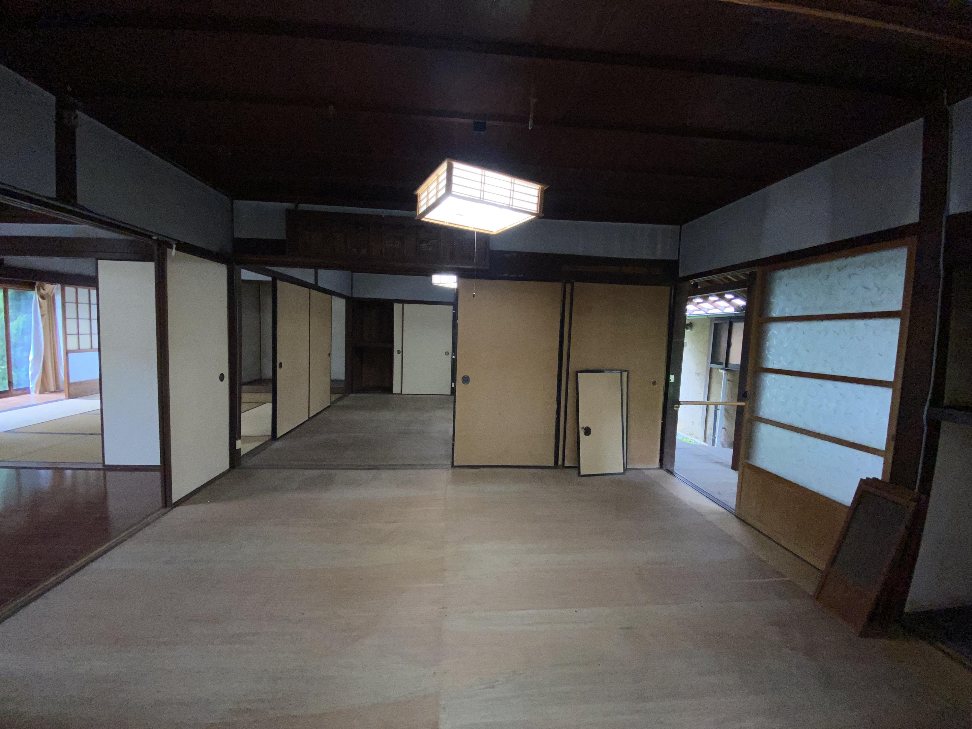 detached 岡山県小田郡矢掛町横谷 地図を見る
