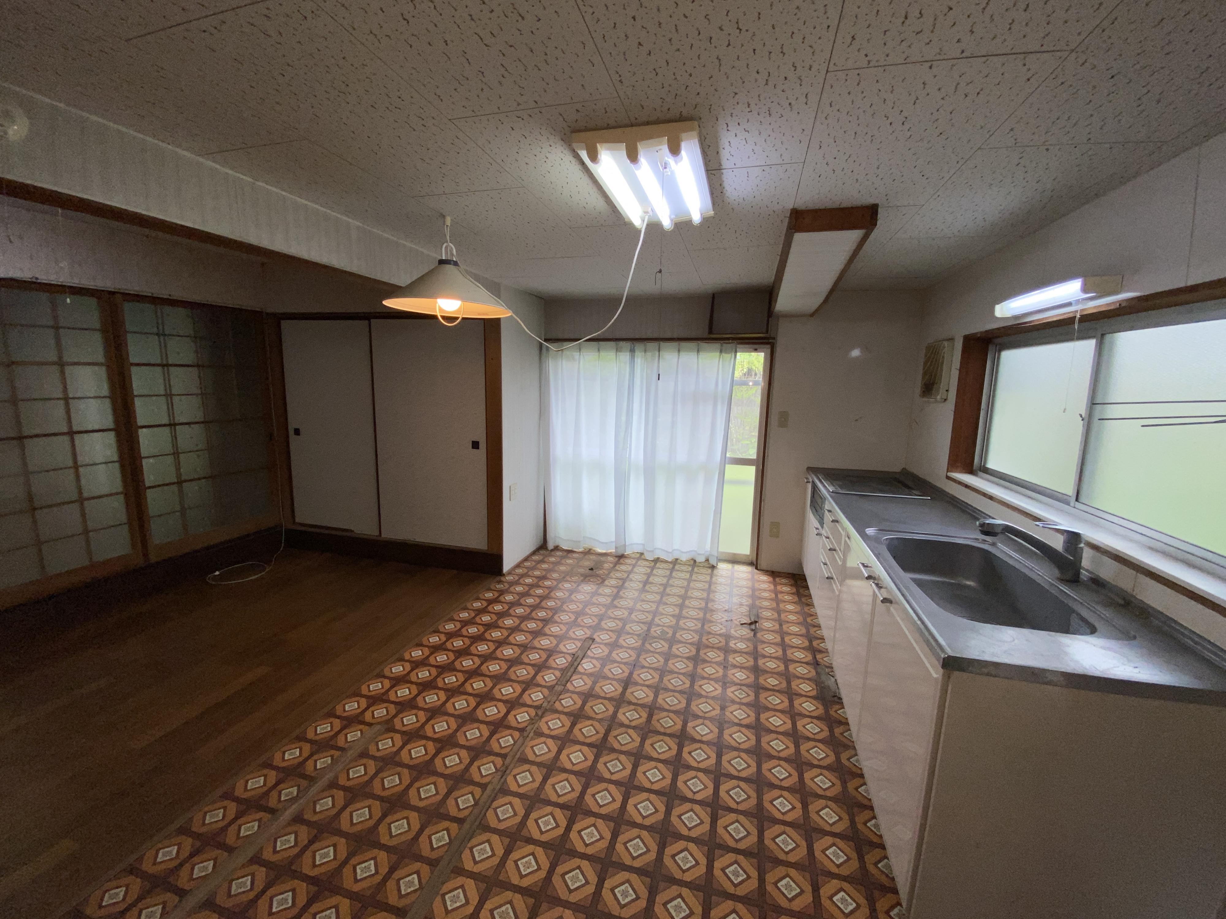 detached 岡山県小田郡矢掛町横谷 地図を見る
