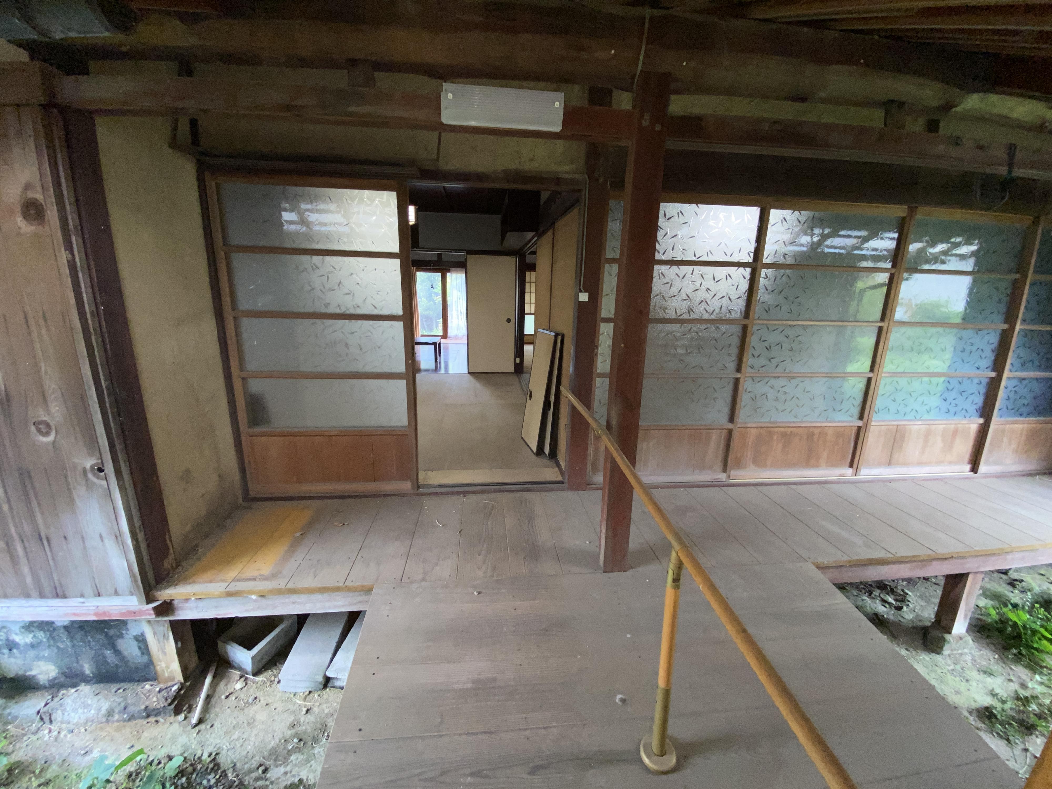 detached 岡山県小田郡矢掛町横谷 地図を見る