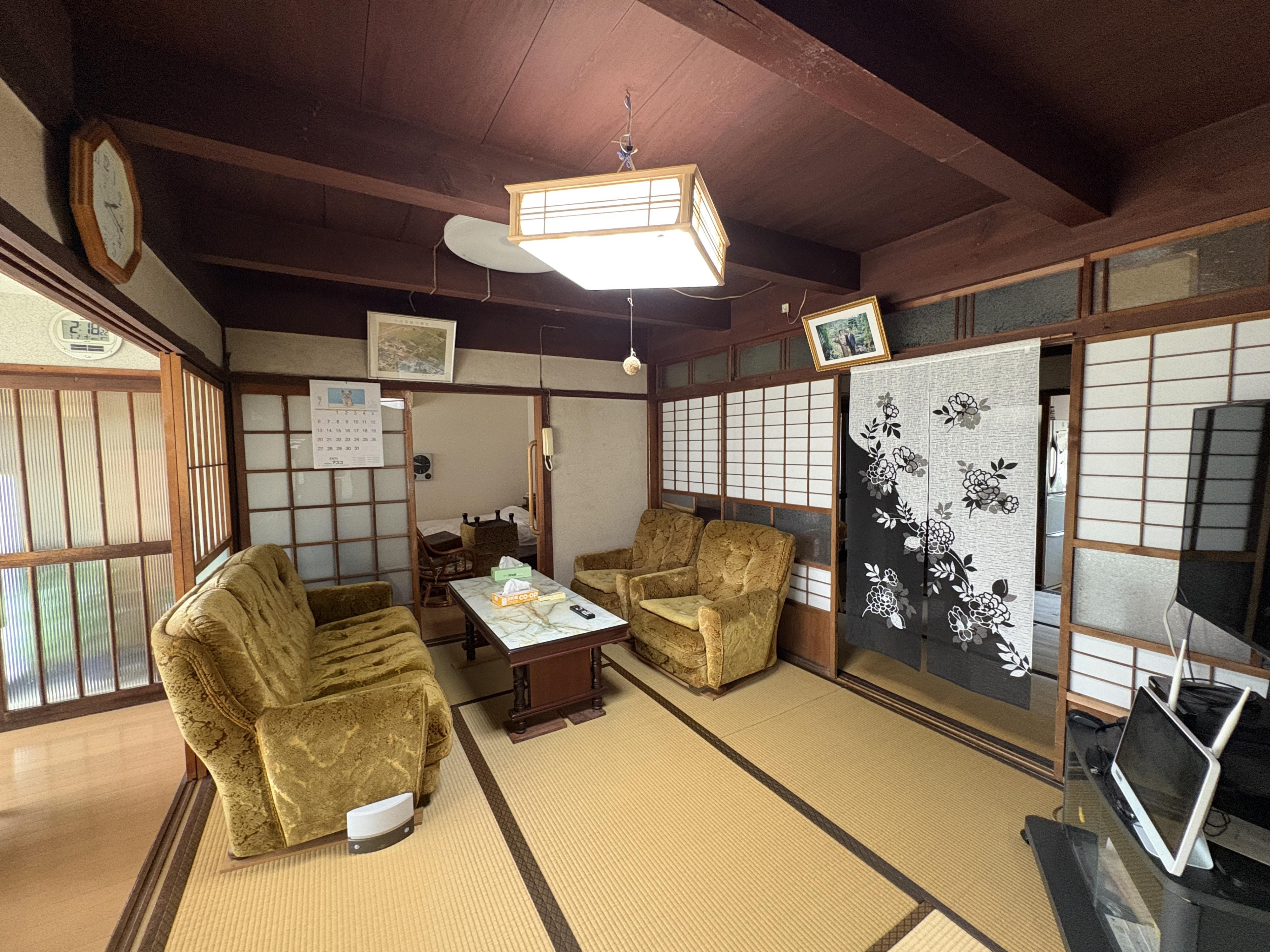 detached 岡山県小田郡矢掛町横谷 地図を見る