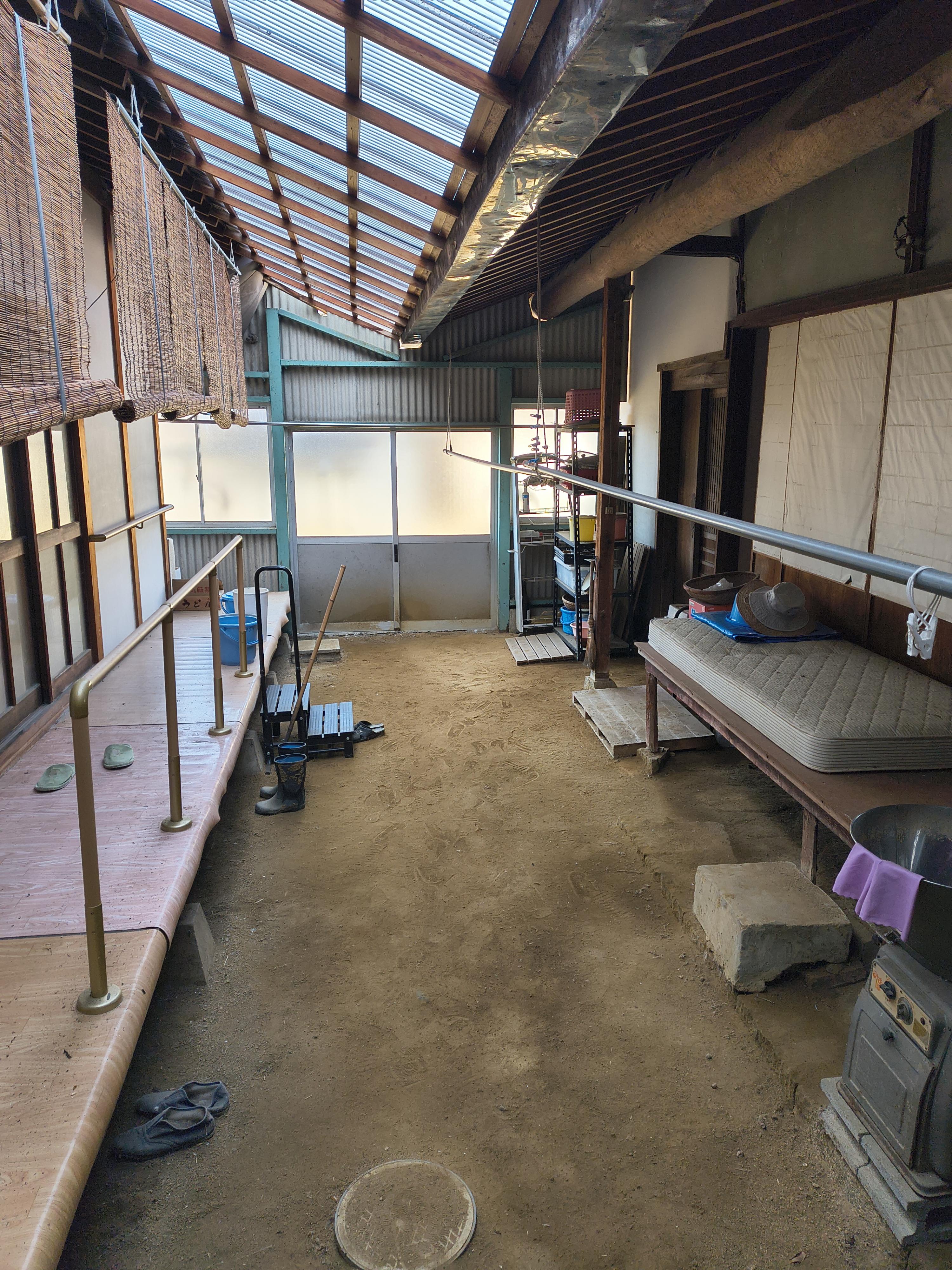 detached 岡山県小田郡矢掛町中 地図を見る