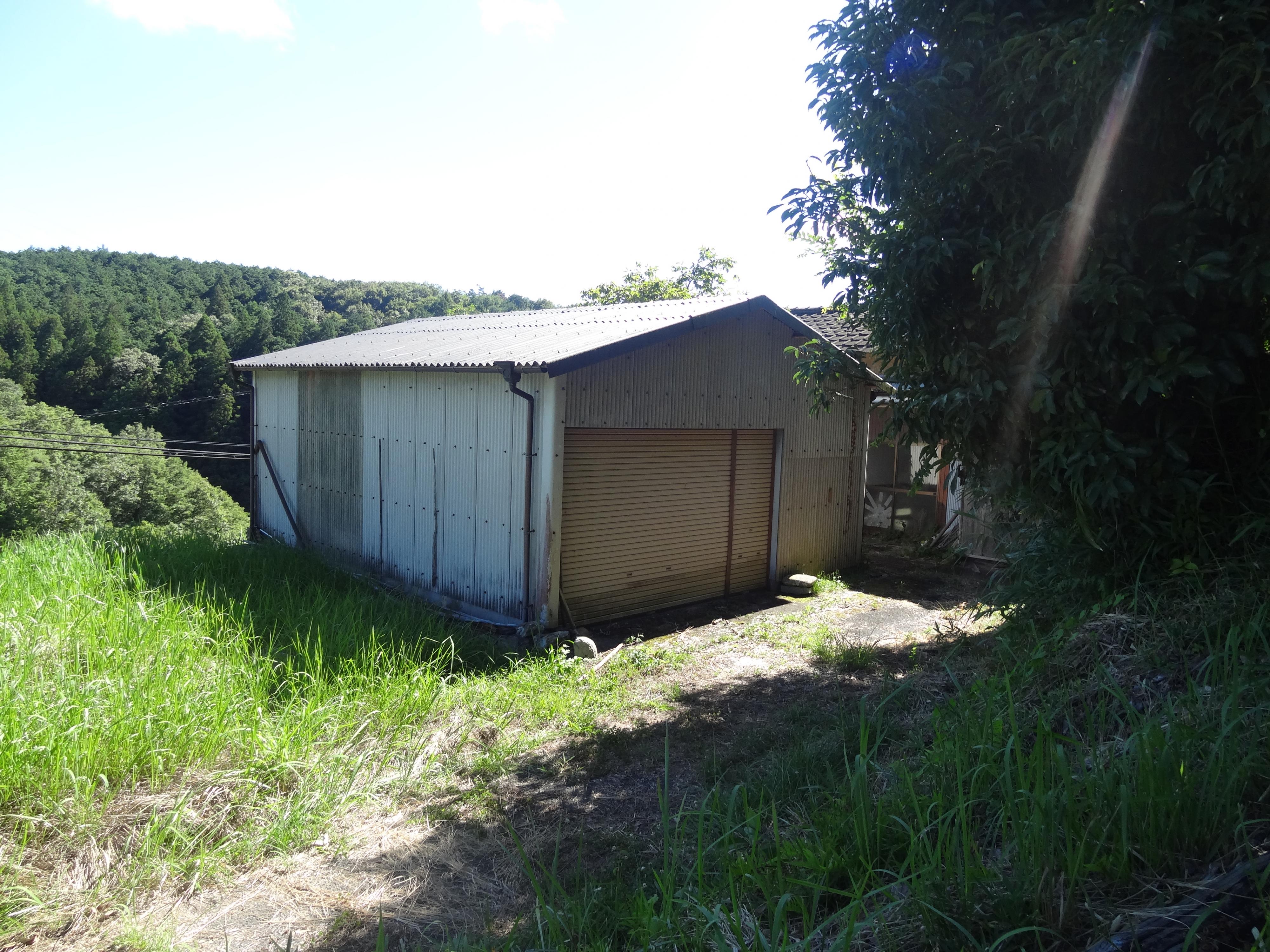 detached 岡山県久米郡久米南町南畑 地図を見る