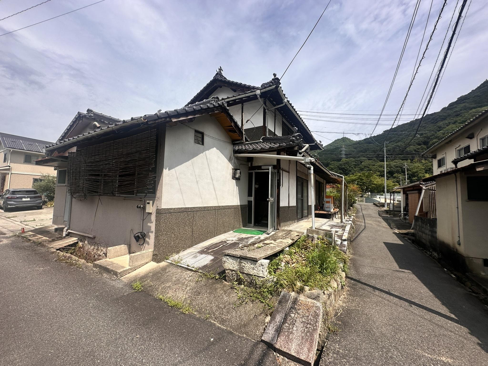 detached 岡山県高梁市原田南町 地図を見る