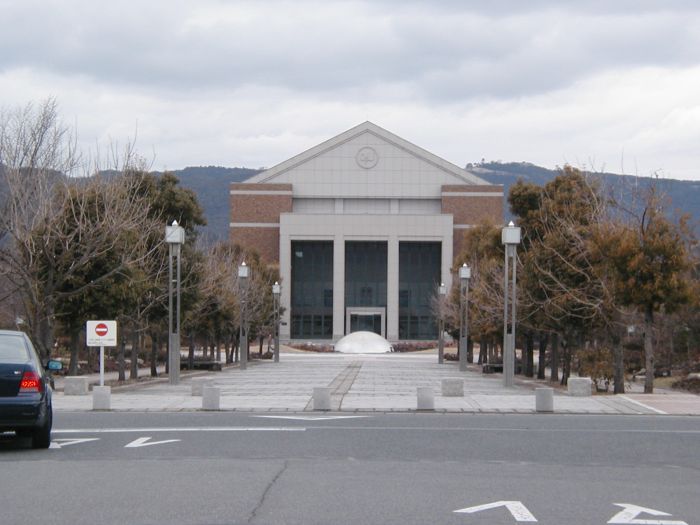 岡山県立大学 (400m)