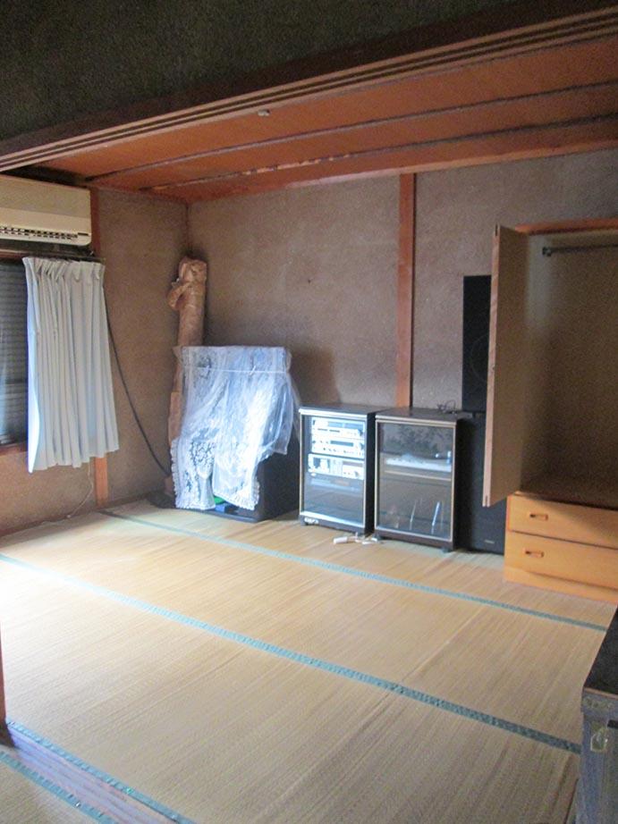 detached 岡山県笠岡市北木島町 地図を見る