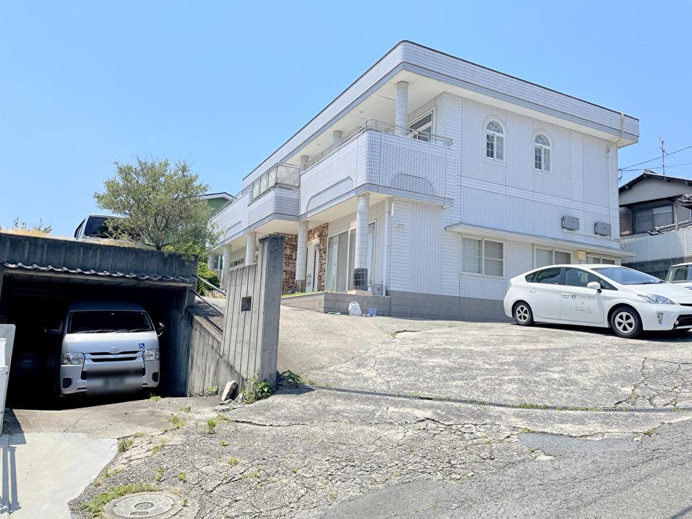 岡山県岡山市の一戸建て | 3980万円 | 8SLDK | 573.22m² | Akiyama house finder