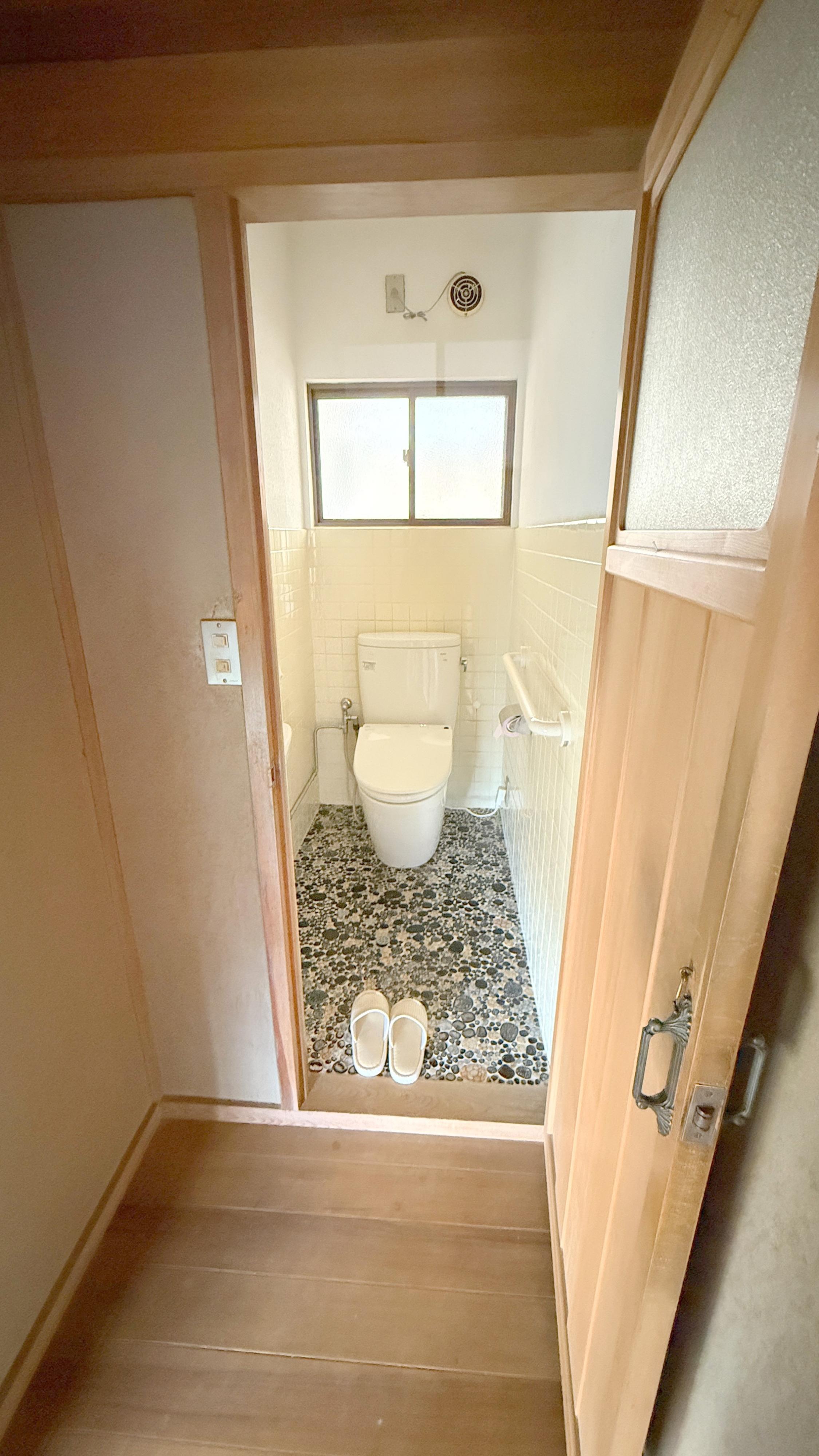 detached 岡山県小田郡矢掛町横谷