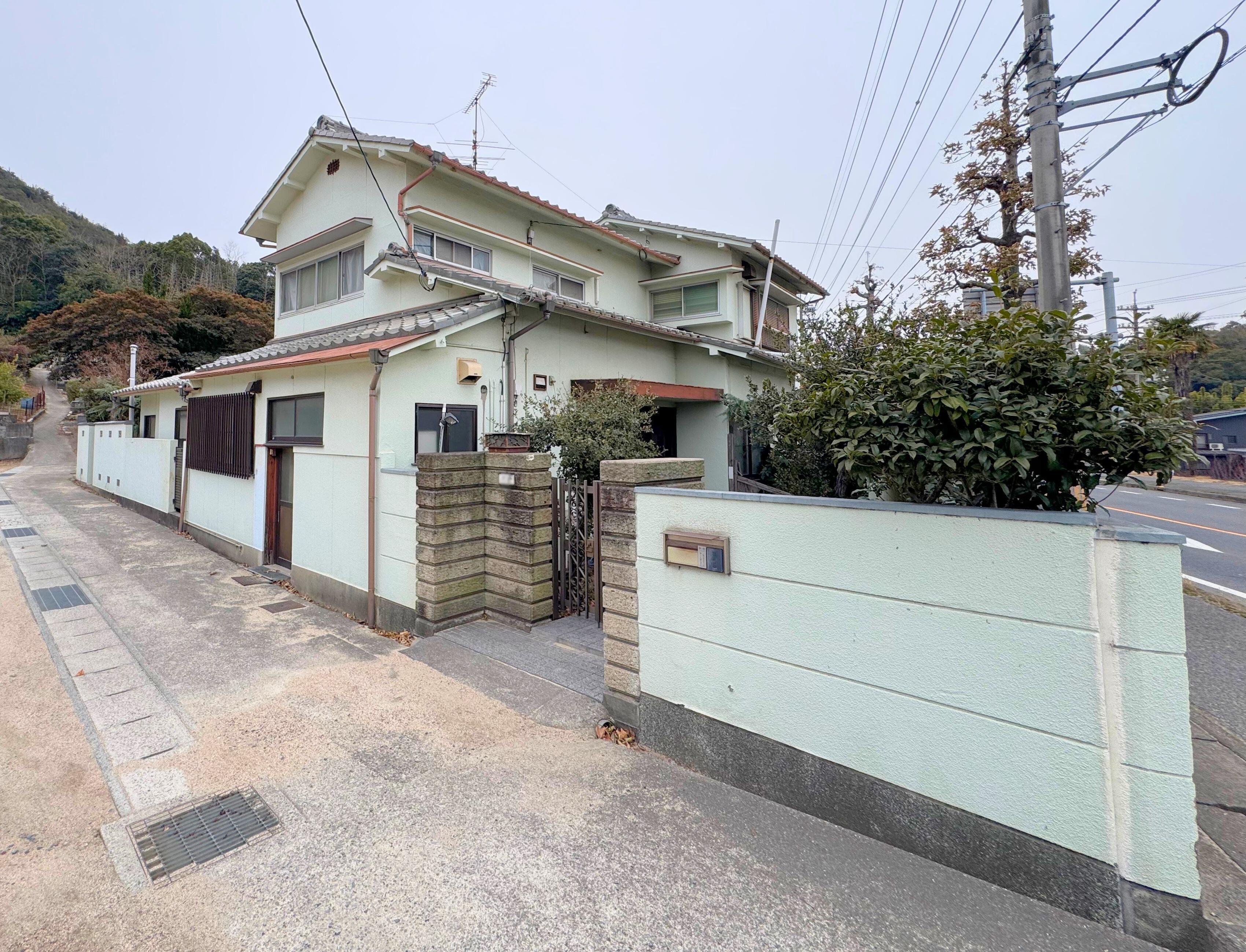 岡山県岡山市の一戸建て | 600万円 | 7SLDK | 195.27m² | Akiyama house finder