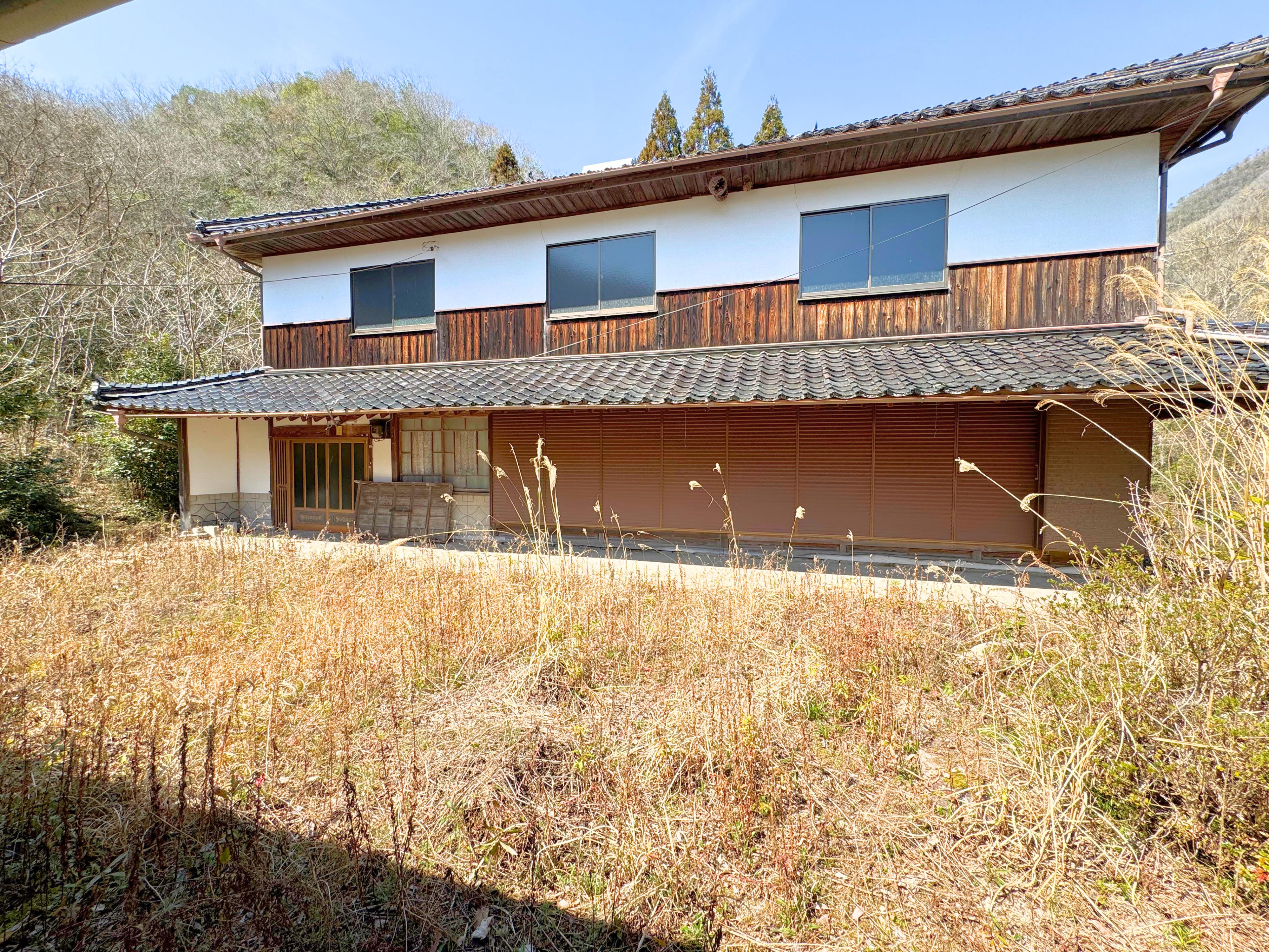 detached 岡山県高梁市川上町領家 地図を見る