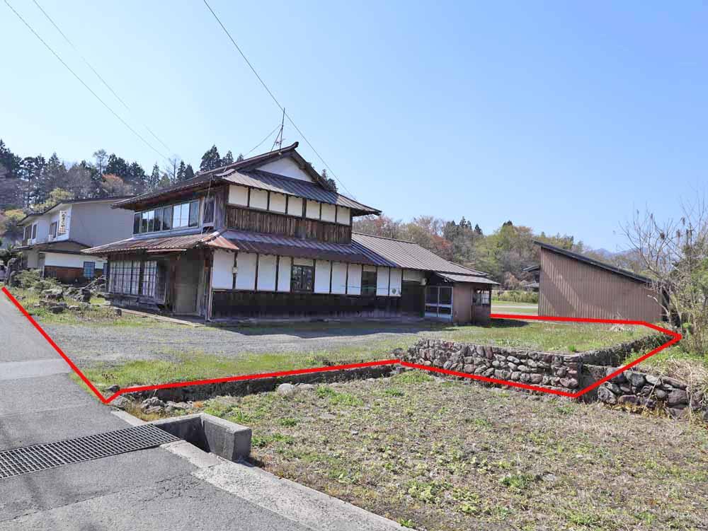 detached 岡山県真庭市蒜山中福田 地図を見る