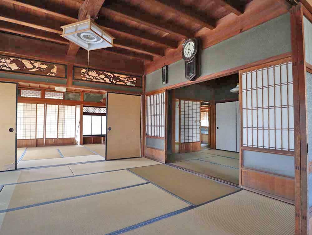 detached 岡山県真庭市蒜山中福田 地図を見る