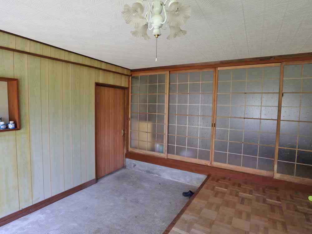 detached 岡山県真庭市粟谷 地図を見る