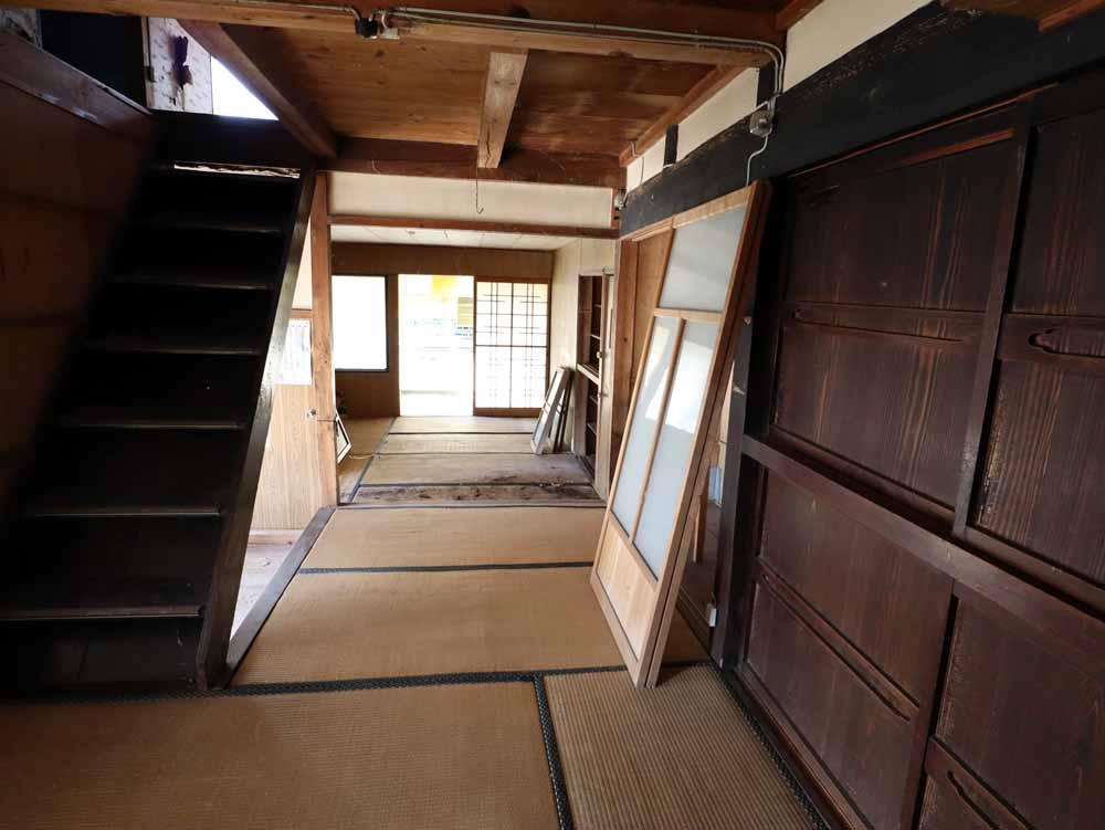 detached 岡山県真庭市種 地図を見る