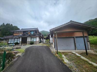 house for sale in Tsuyama, Okayama | ¥8,000,000 | 5LDK | Akiyama hous…
