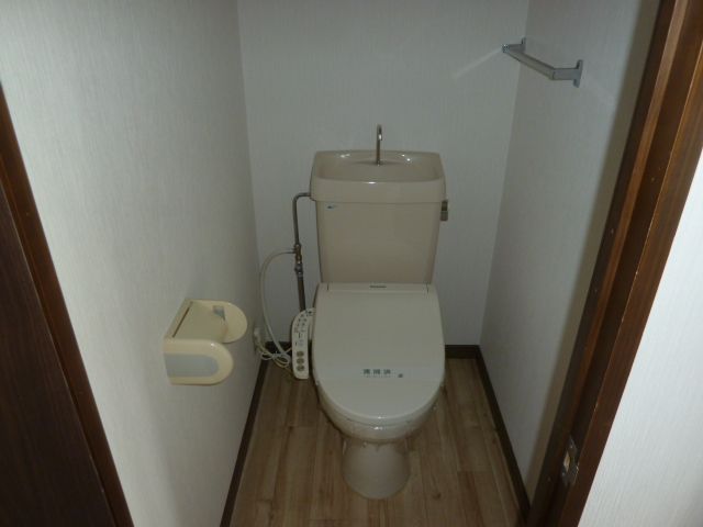 トイレ／トイレ