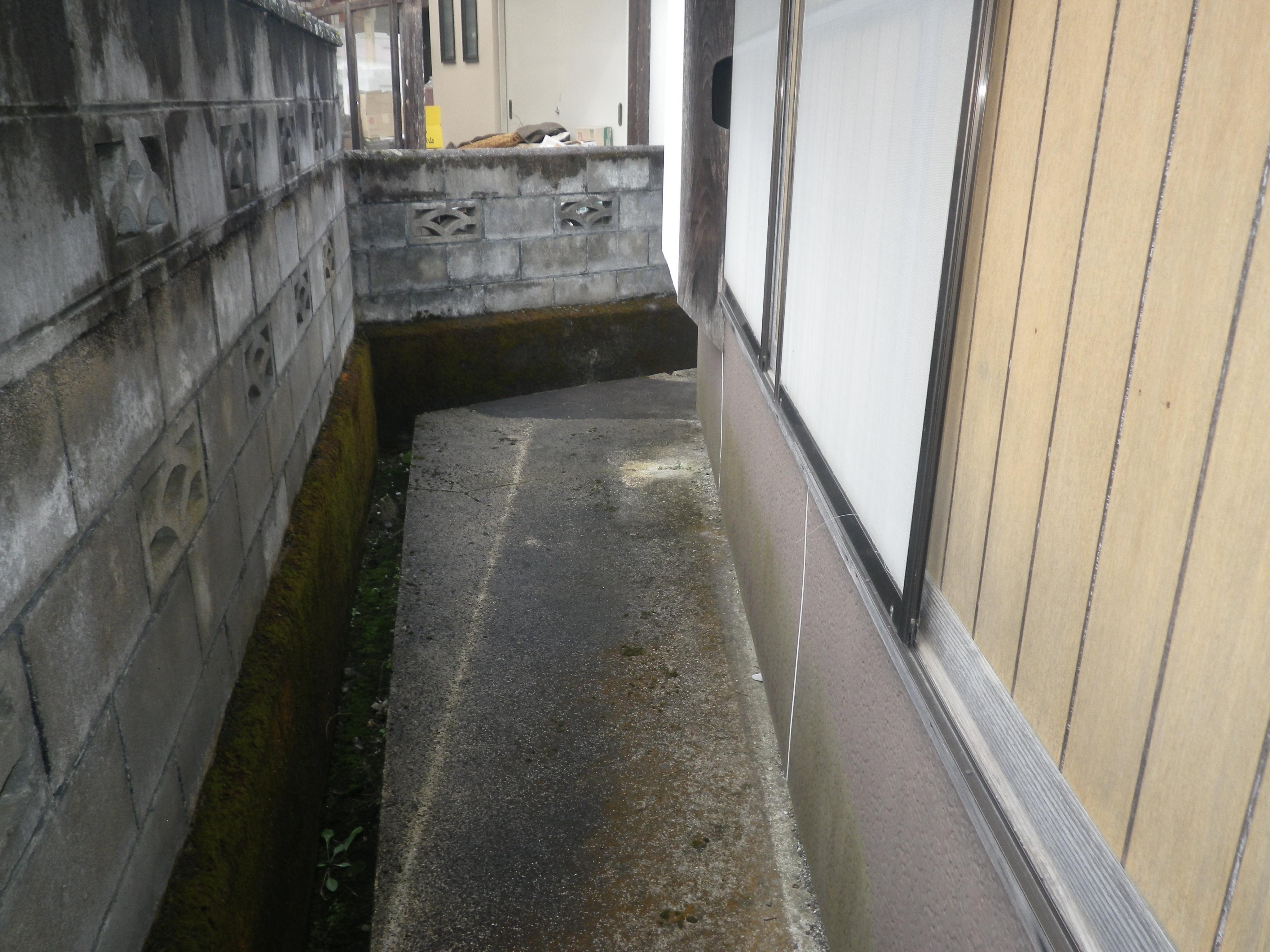 detached 岡山県新見市大佐小阪部 地図を見る