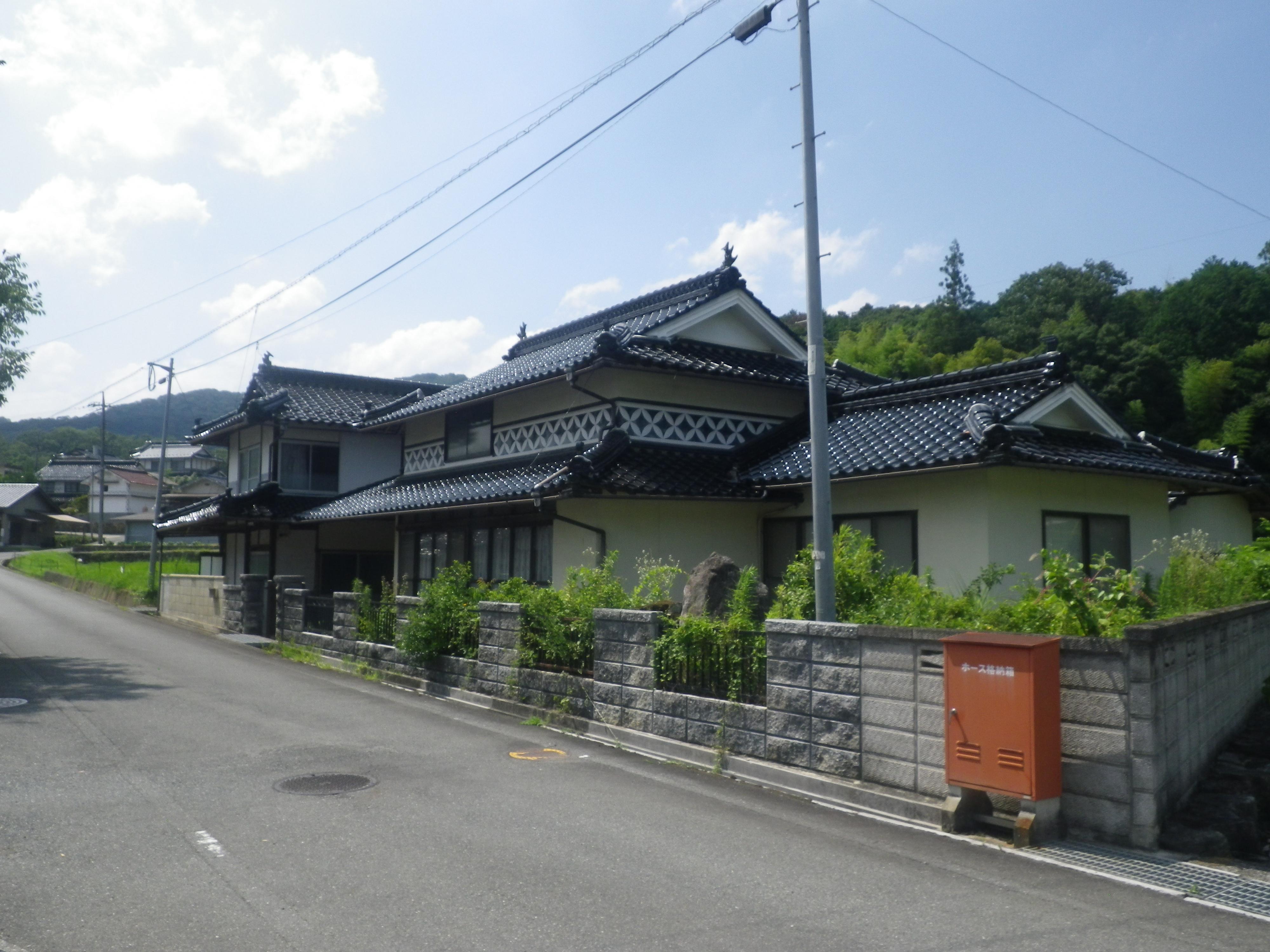 岡山県真庭市の一戸建て | 400万円 | 9K | 360.99m² | Akiyama house finder