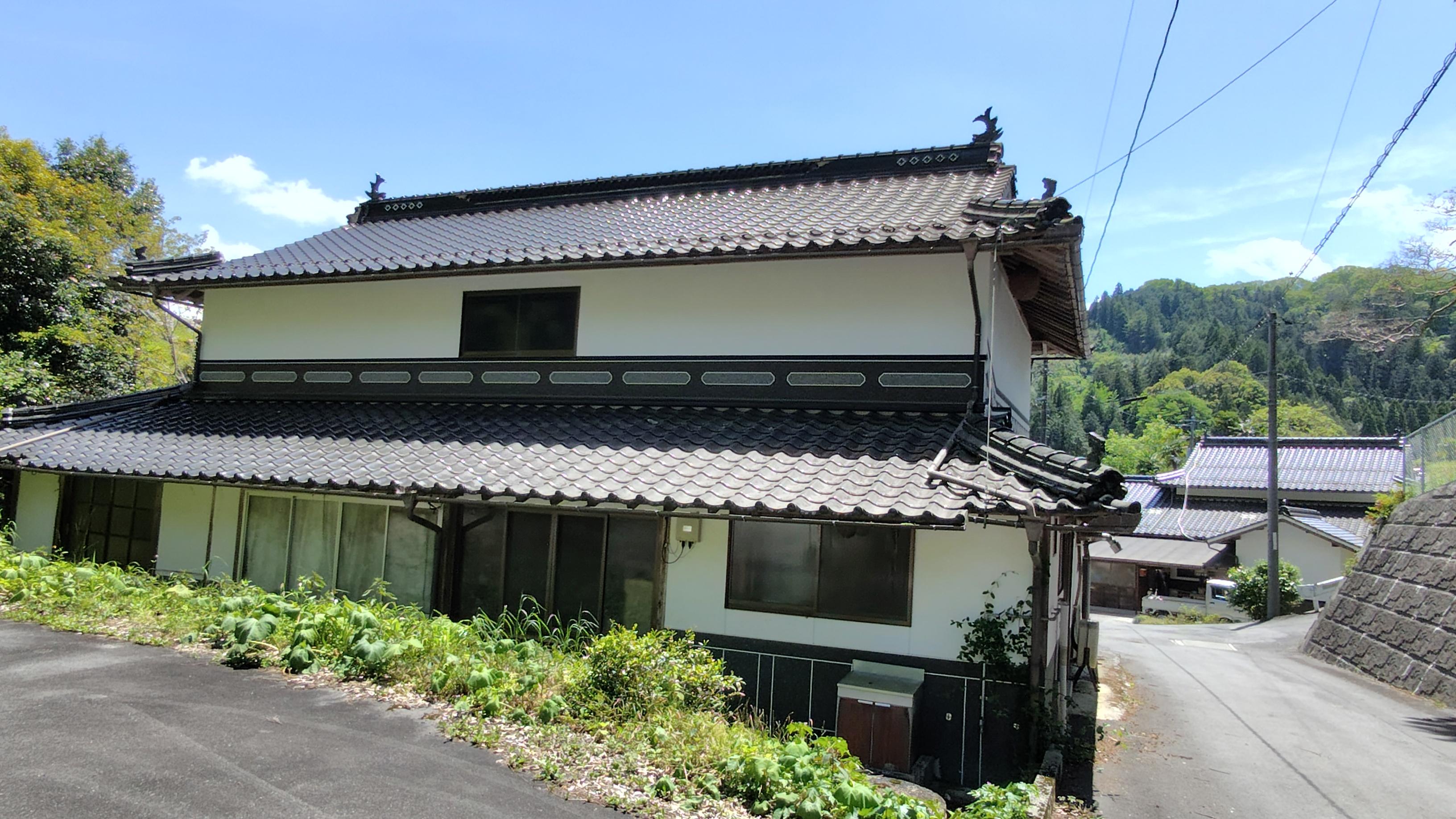 detached 岡山県真庭市上 地図を見る