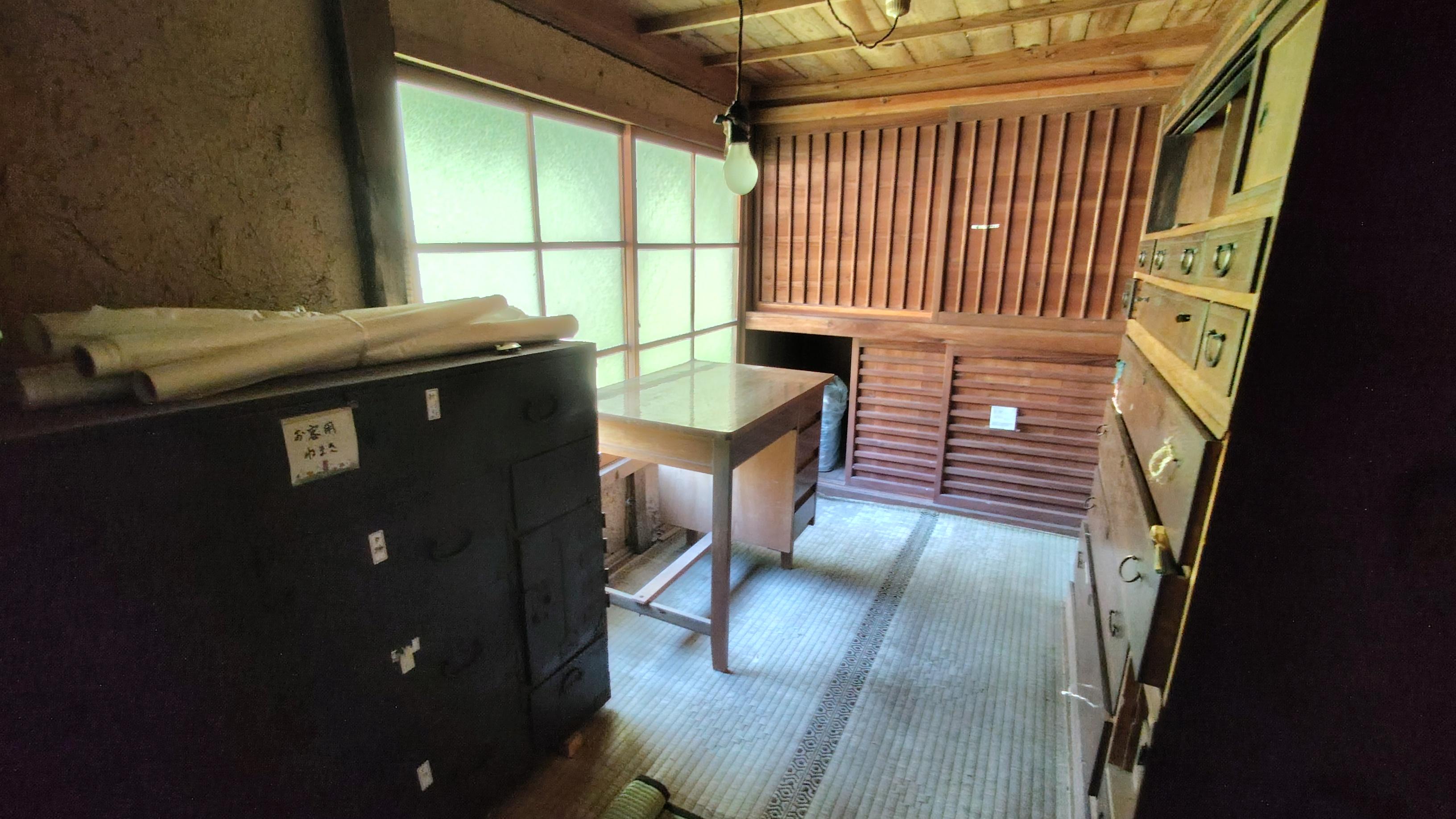 detached 岡山県真庭市上 地図を見る