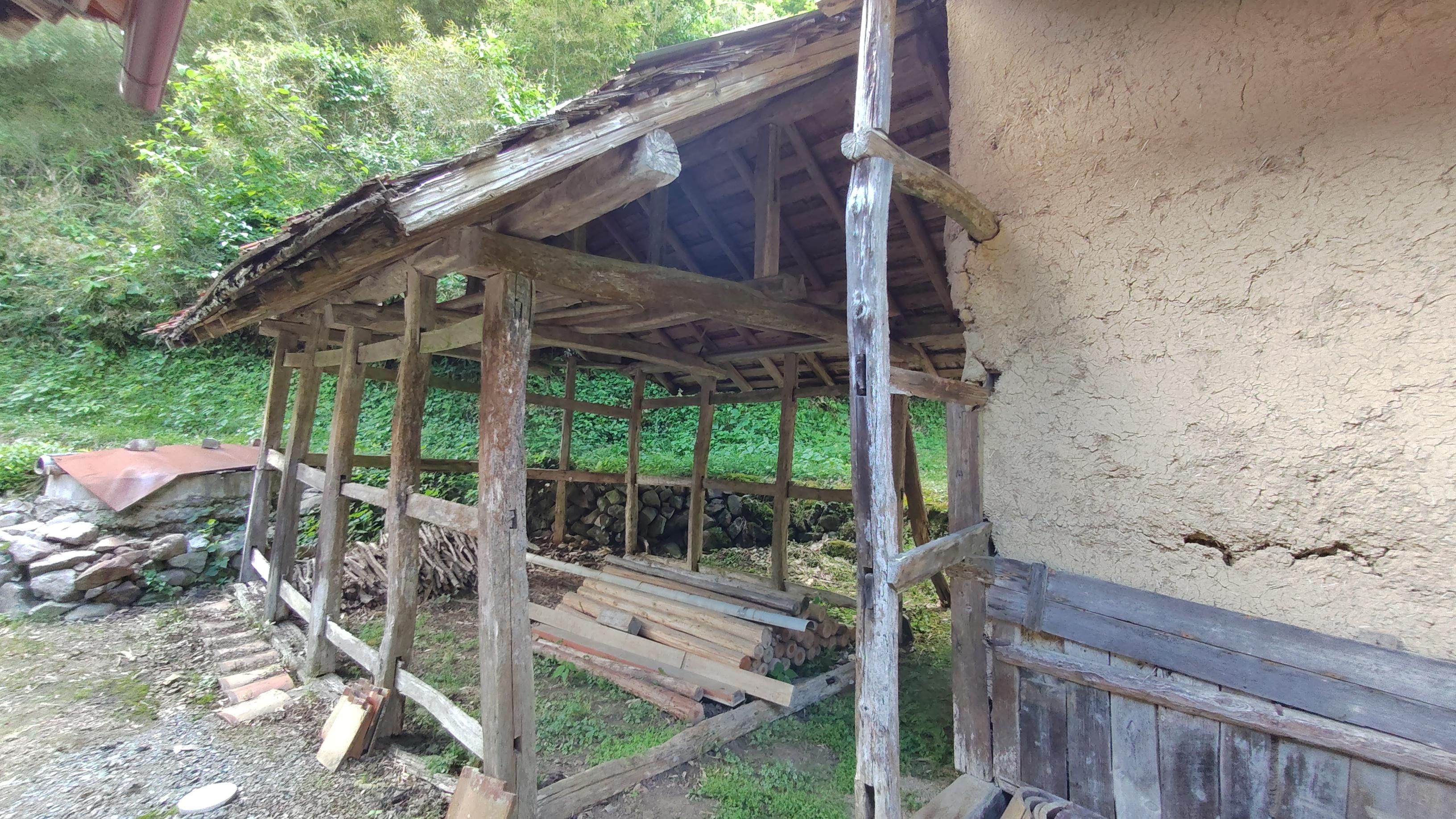 detached 岡山県真庭市黒田 地図を見る