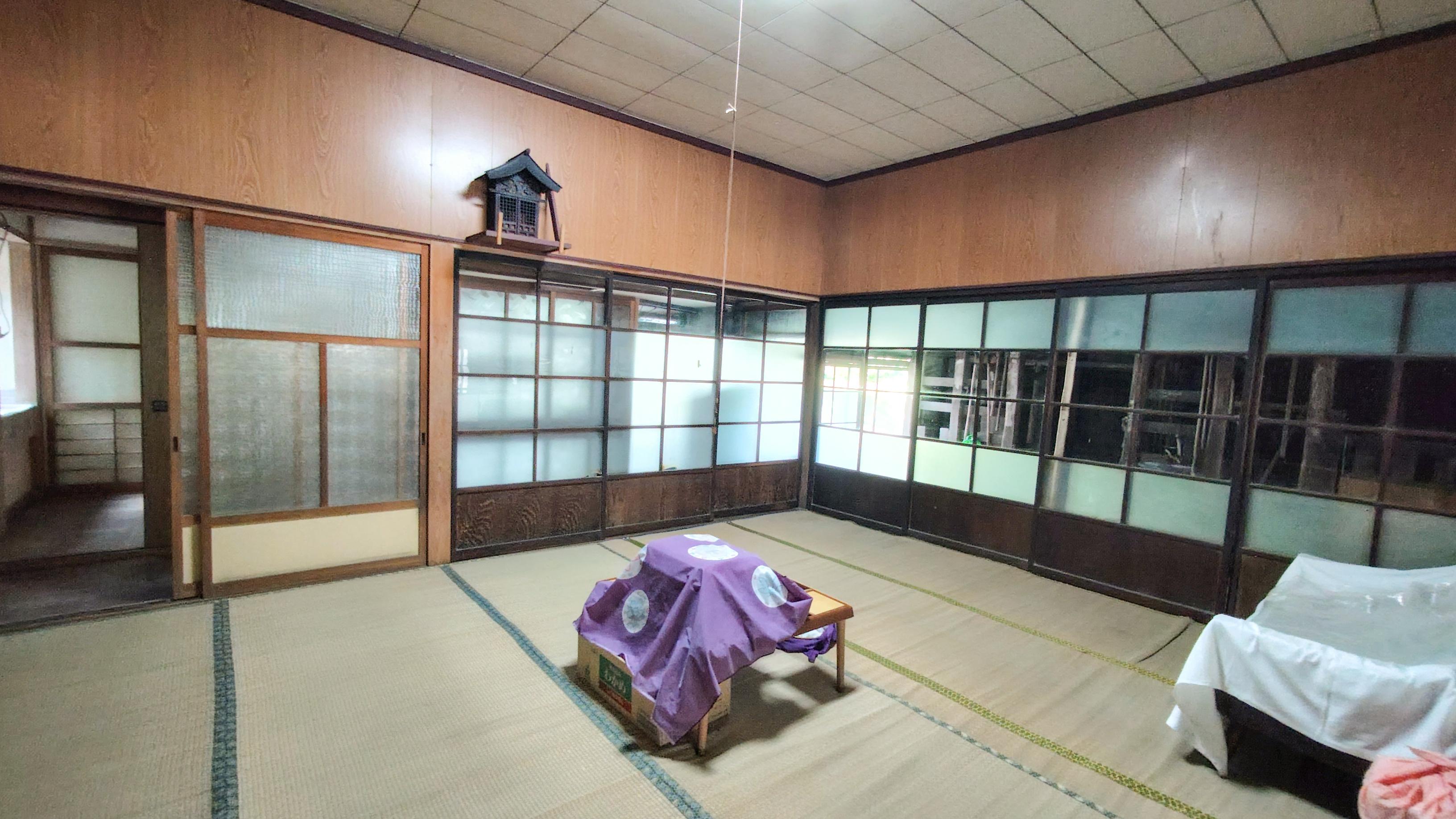 detached 岡山県真庭市黒田 地図を見る