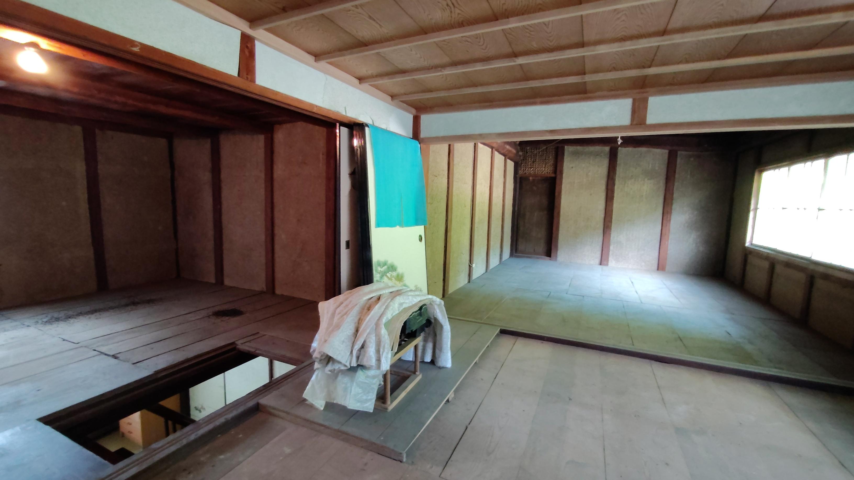 detached 岡山県真庭市黒田 地図を見る