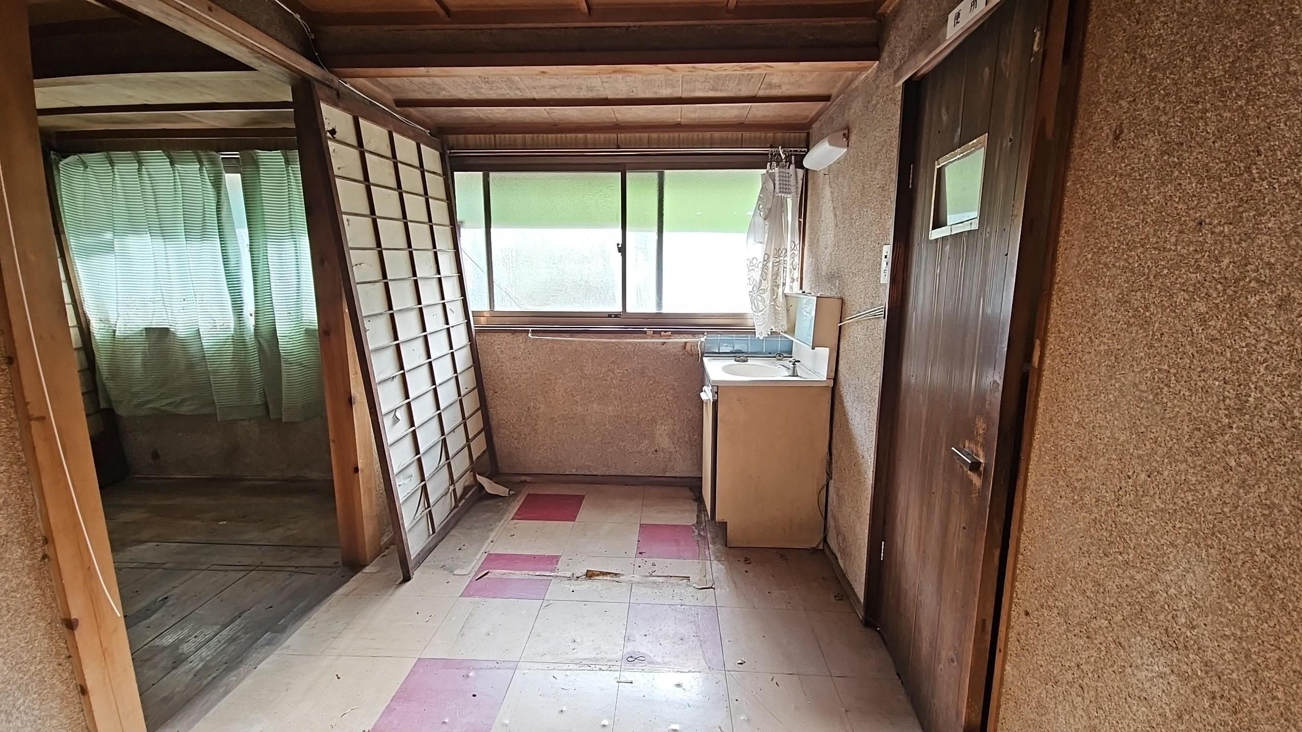 detached 岡山県真庭市鹿田 地図を見る