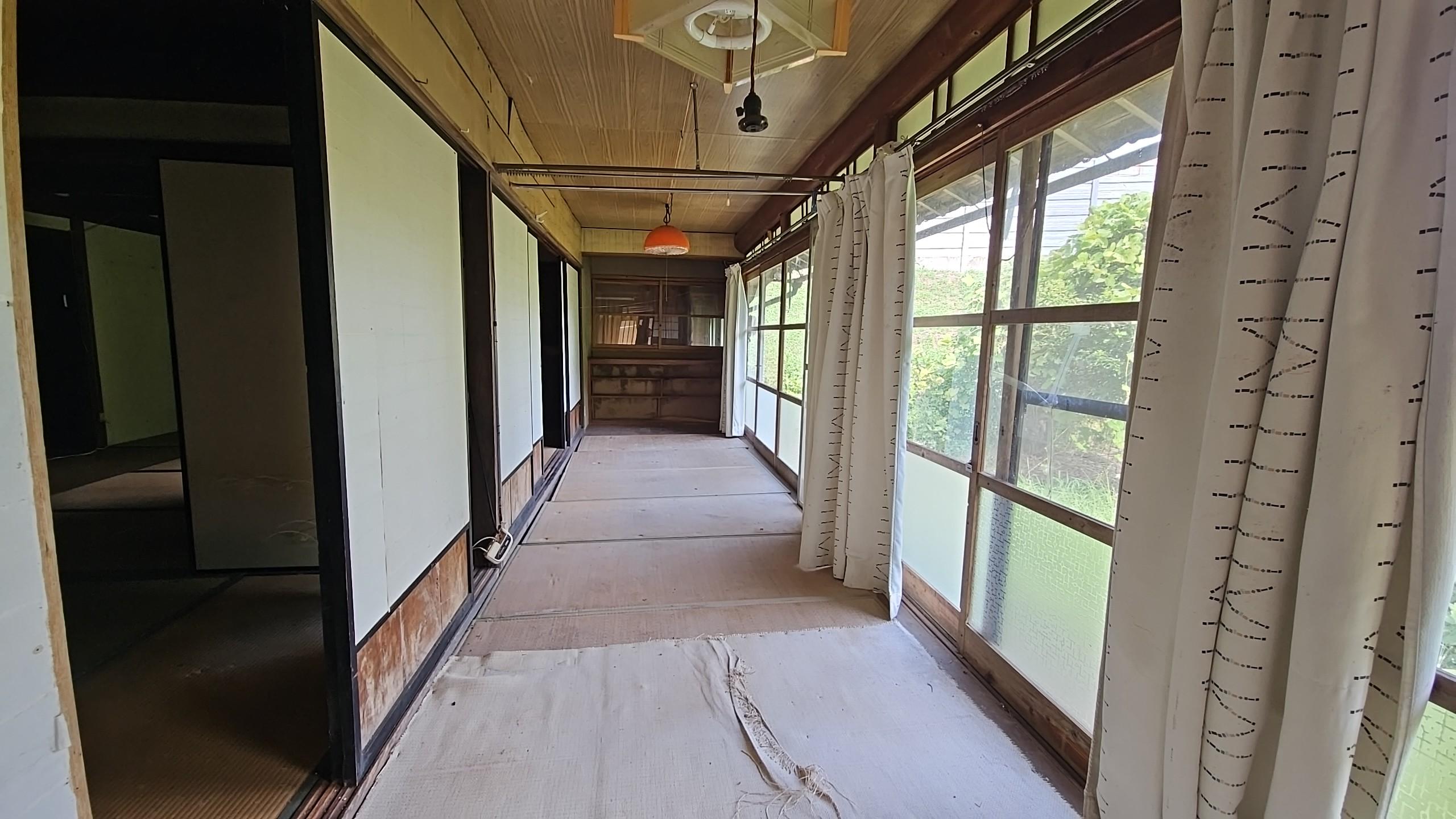 detached 岡山県真庭市鹿田 地図を見る