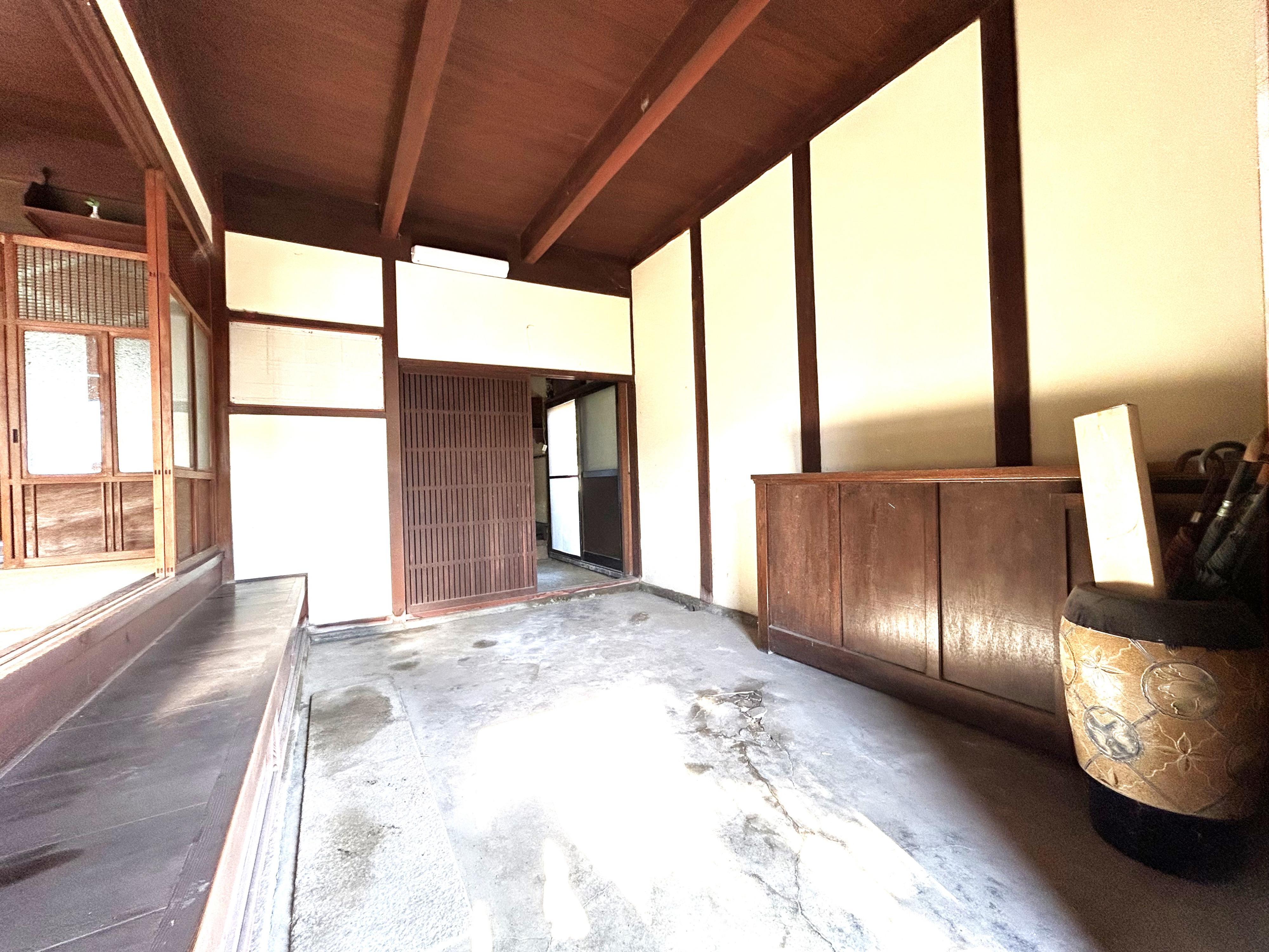 detached 岡山県玉野市北方 地図を見る