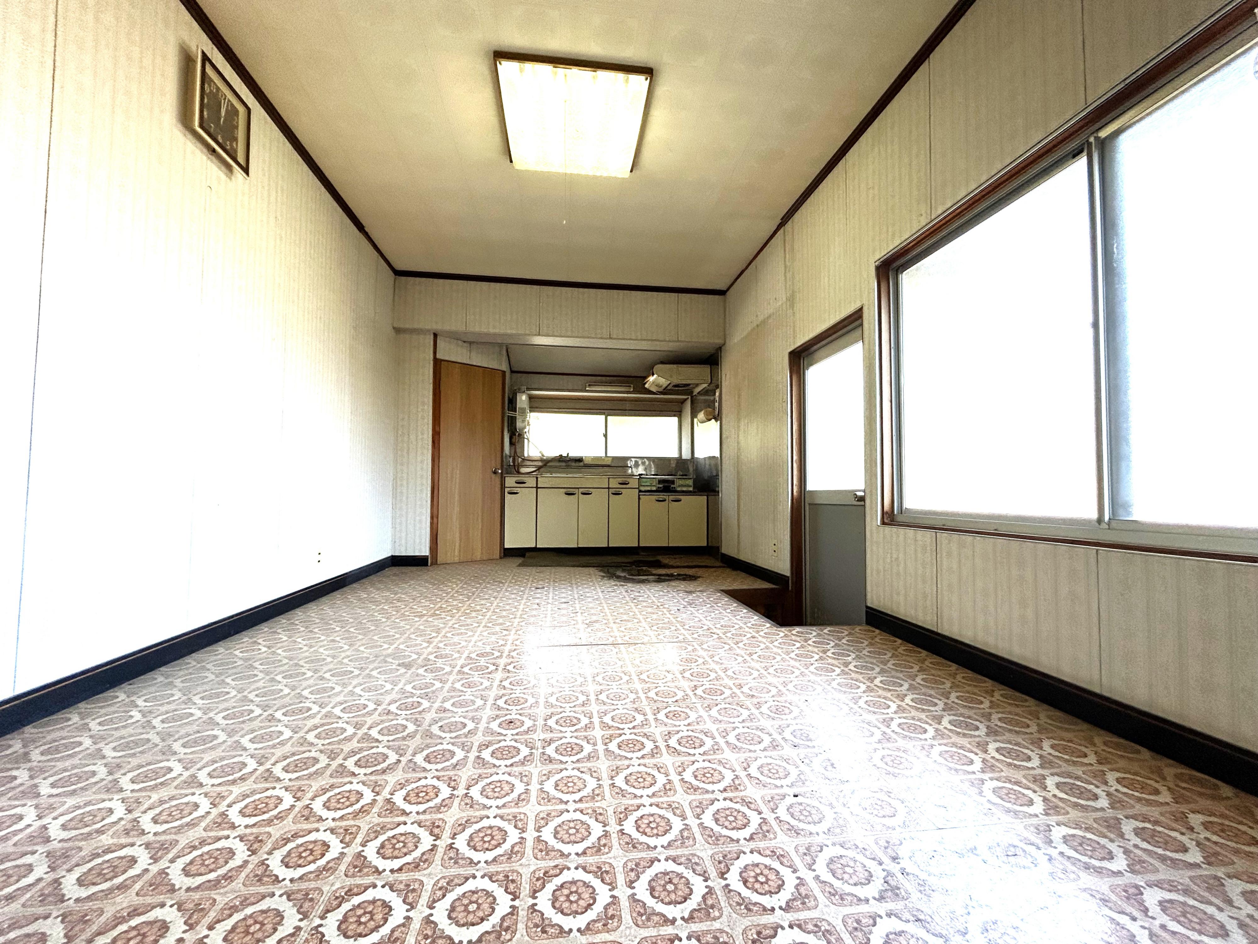 detached 岡山県玉野市北方 地図を見る