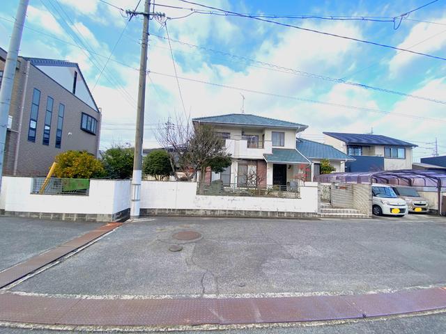 広島県福山市の一戸建て | 1580万円 | 5SLDK | 420.93m² | Akiyama house finder