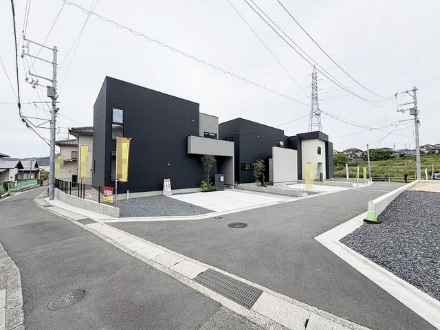 detached 広島県安芸郡熊野町出来庭７丁目 地図を見る