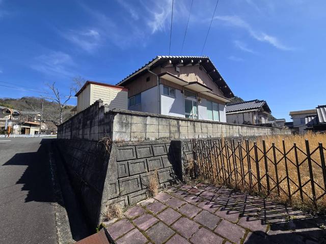 detached 広島県三原市小坂町 地図を見る