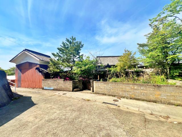 detached 広島県福山市内海町 地図を見る