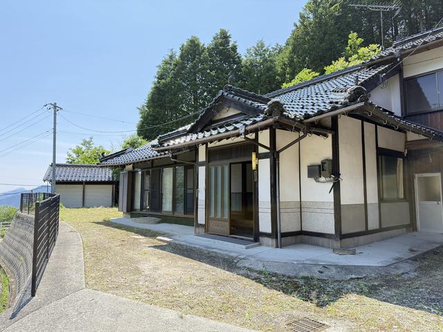 detached 広島県広島市安佐北区安佐町大字鈴張 地図を見る