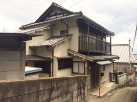 detached 広島県呉市阿賀南８丁目 地図を見る