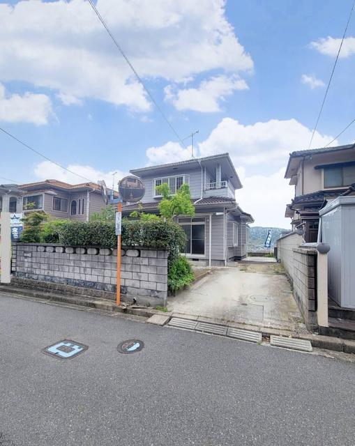 detached 広島県安芸郡熊野町呉地５丁目 地図を見る