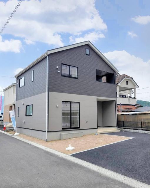 detached 広島県安芸郡熊野町城之堀１丁目 地図を見る
