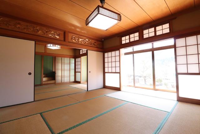 detached 広島県府中市上下町上下 地図を見る