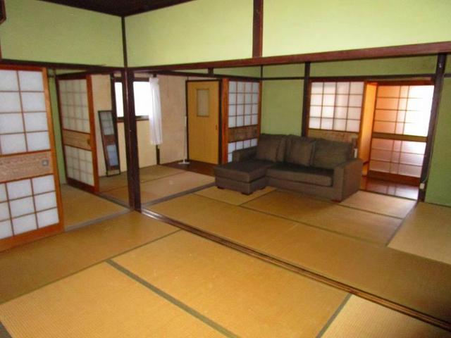 detached 広島県安芸郡熊野町中溝６丁目 地図を見る