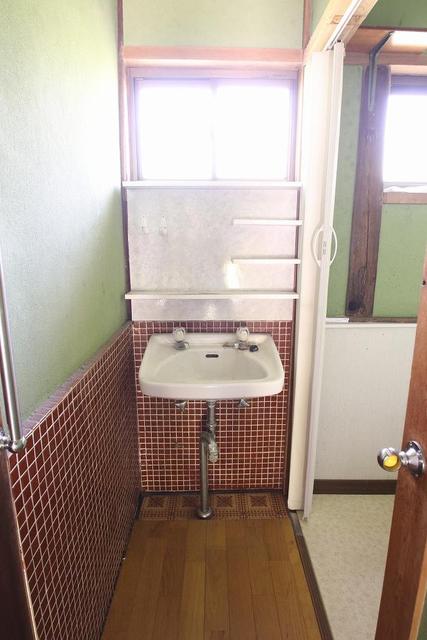 detached 広島県府中市上下町上下 地図を見る