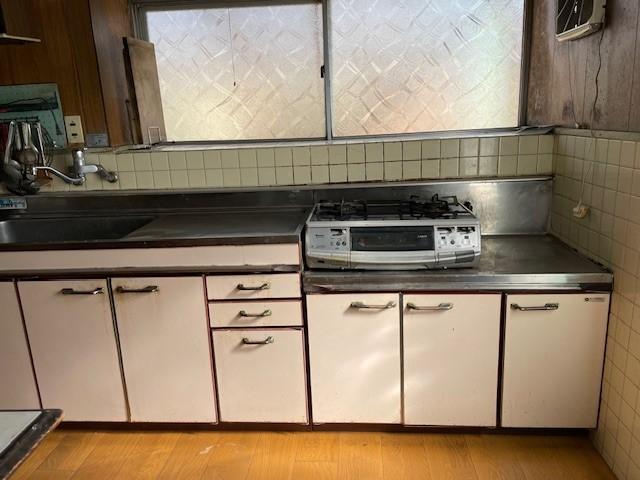 detached 広島県府中市河南町 地図を見る