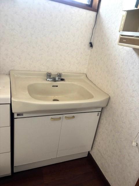 detached 広島県府中市本山町 地図を見る