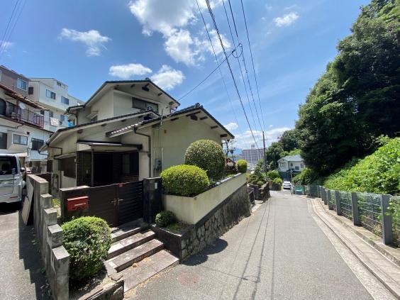 広島県広島市の一戸建て | 2780万円 | 4LDK | 214.41m² | Akiyama house finder