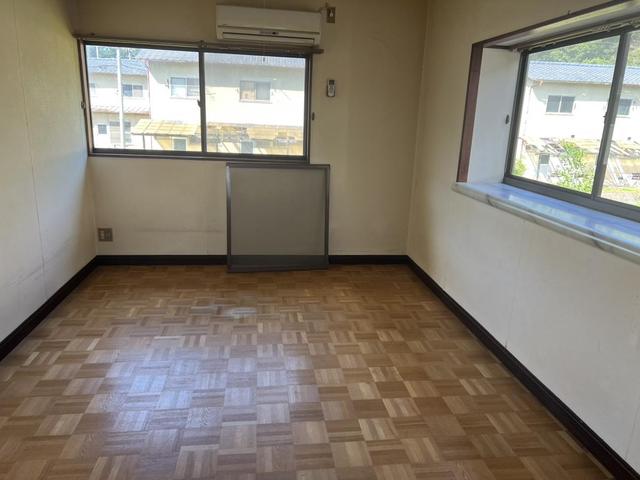 detached 広島県府中市中須町 地図を見る