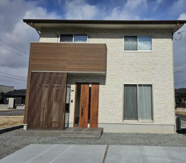 townhouse 広島県福山市神辺町字下御領 地図を見る
